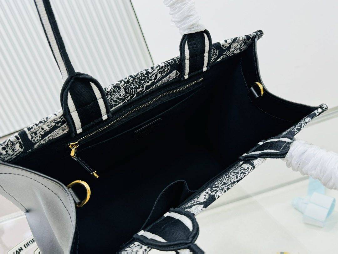 Dior Book Tote - Image 5