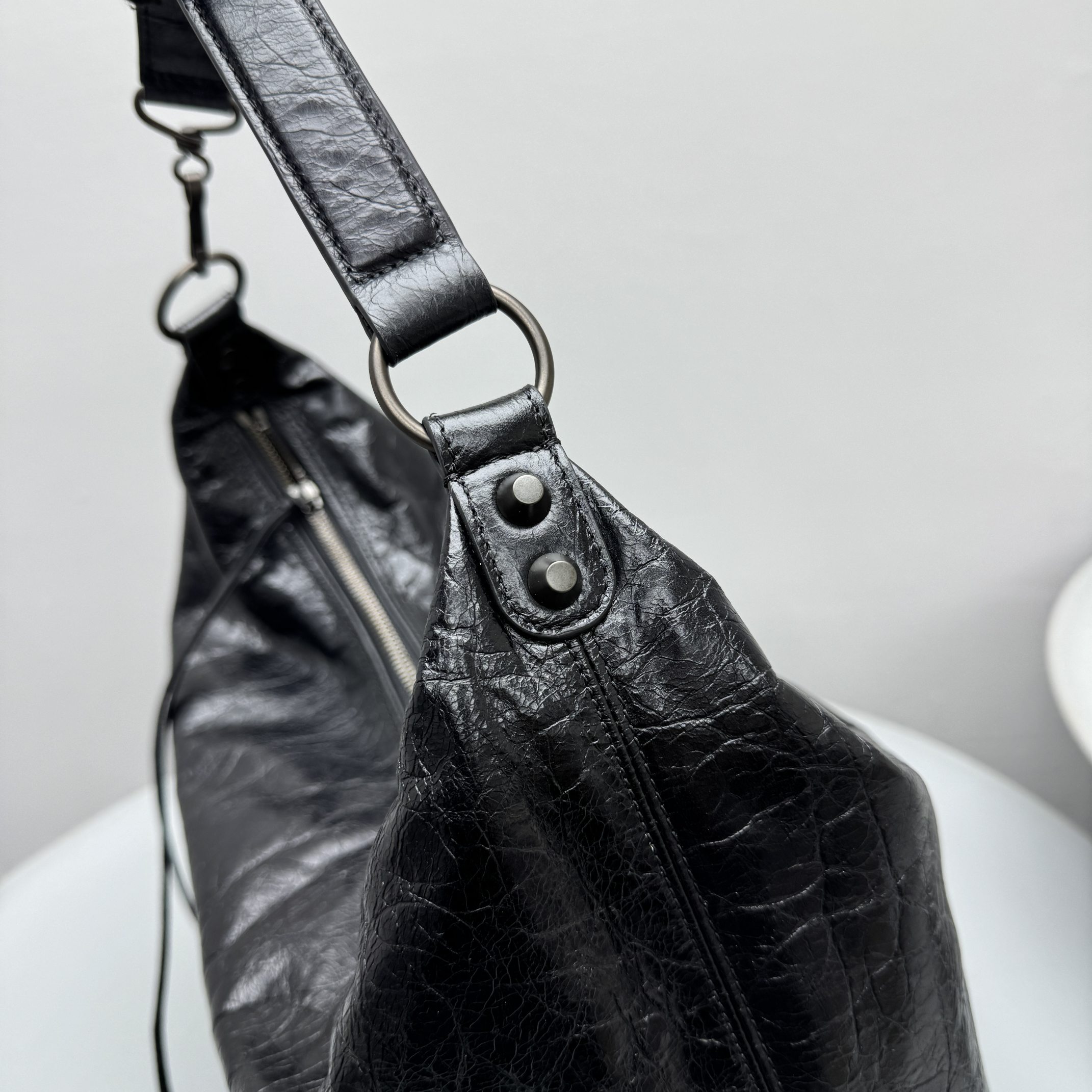 Le City Hobo Bag Medium