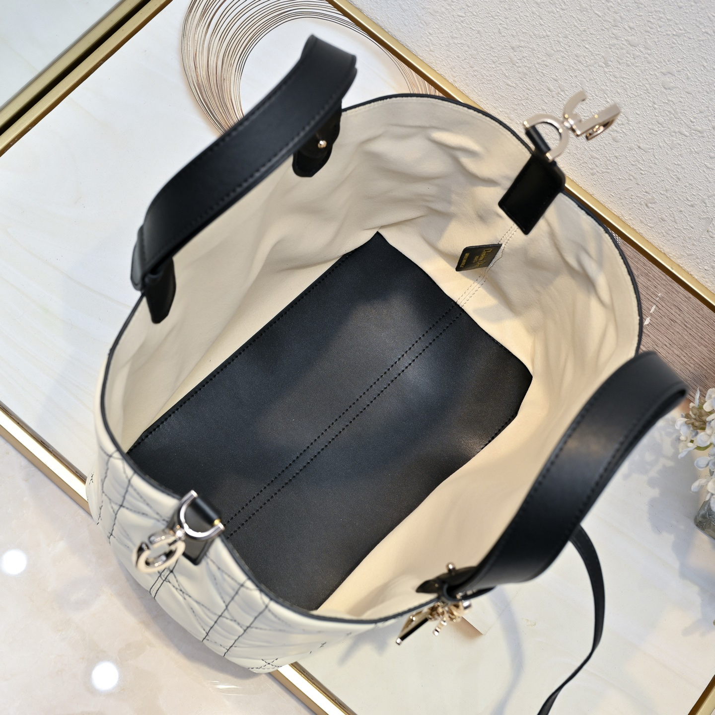 Dior Toujours - Image 6