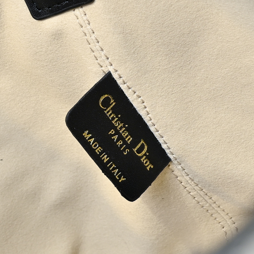 Dior Toujours - Image 7