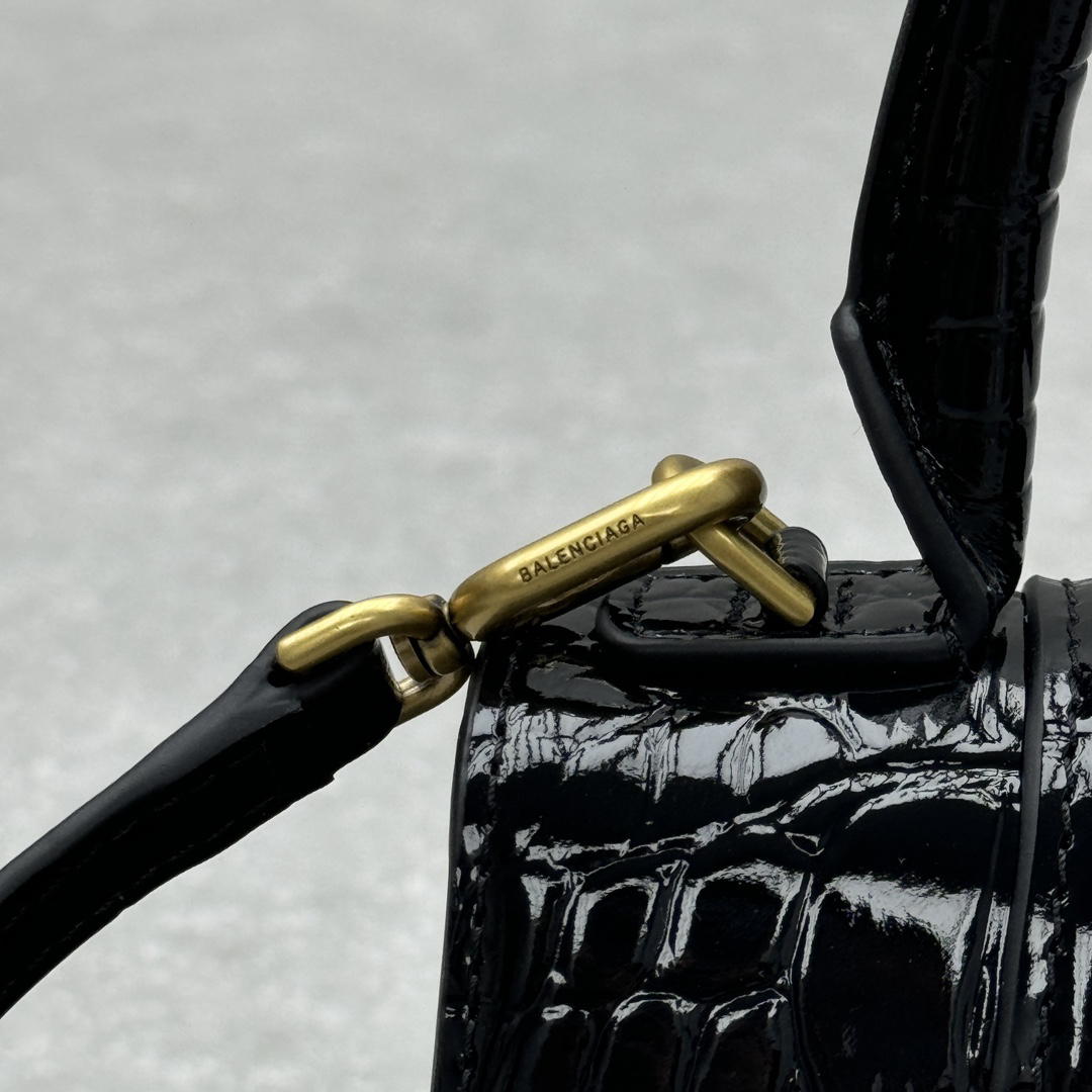 Hourglass Top Handle Bag XS