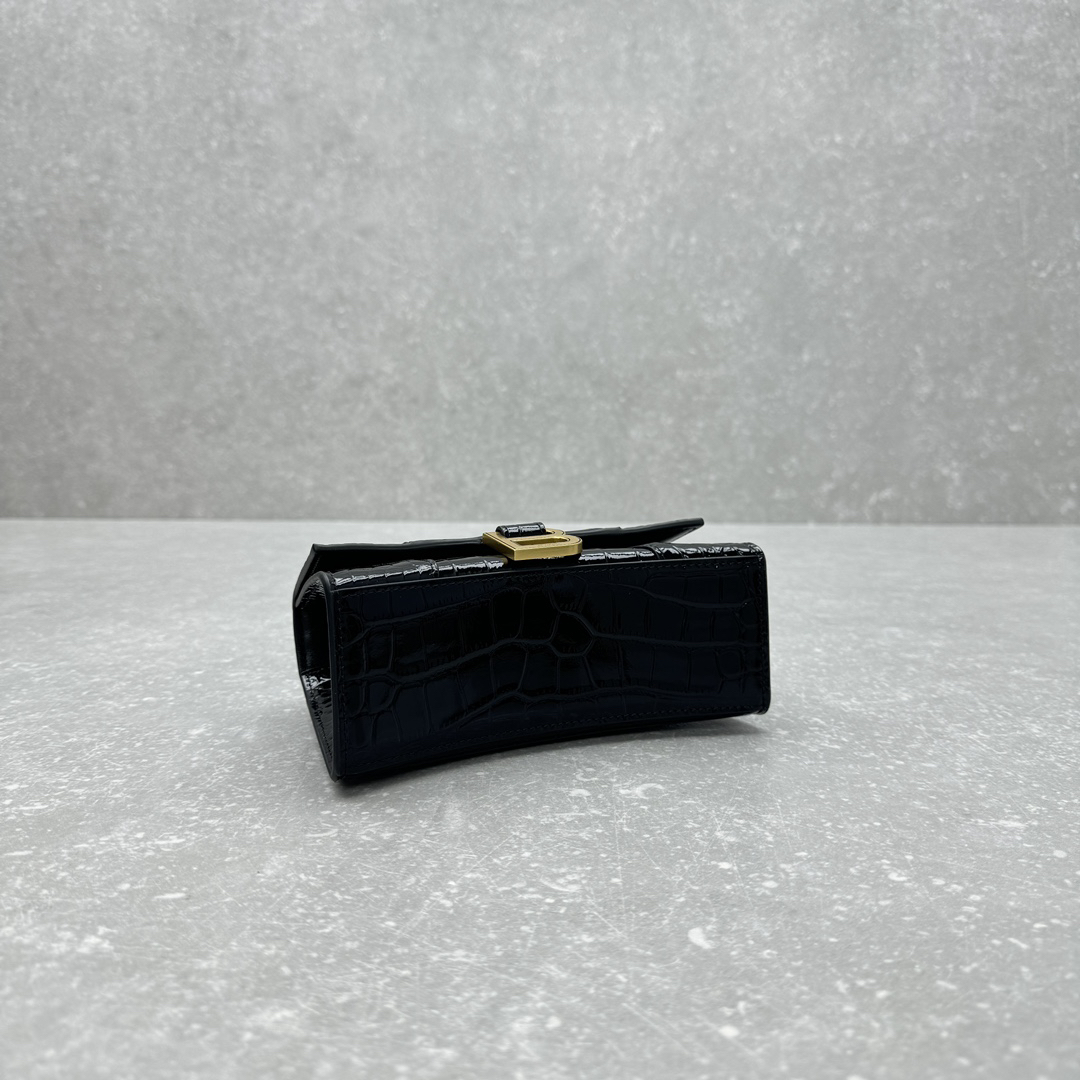 Hourglass Top Handle Bag XS