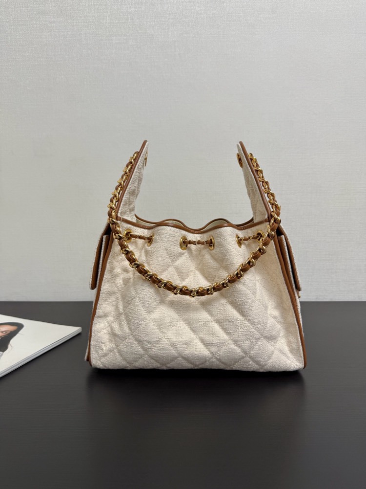 CHANEL 25 - Image 9