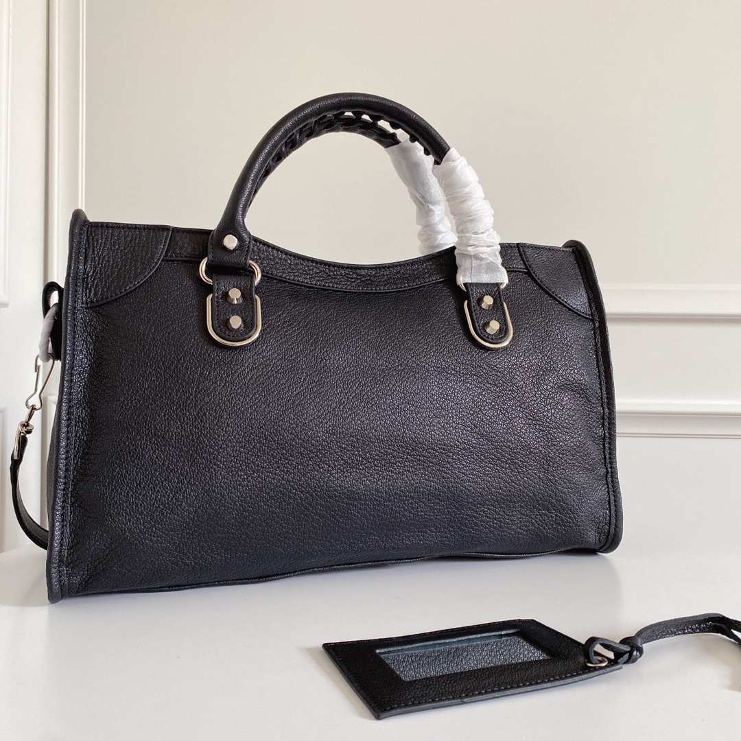 Classic City Medium Silver