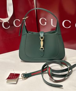 Jackie 1961 Medium Bag Green 19.1 × 27.4 × 4.1 cm