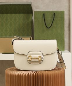 Horsebit 1955 Medium Shoulder Bag White 17.8 × 24.9 × 7.9 cm