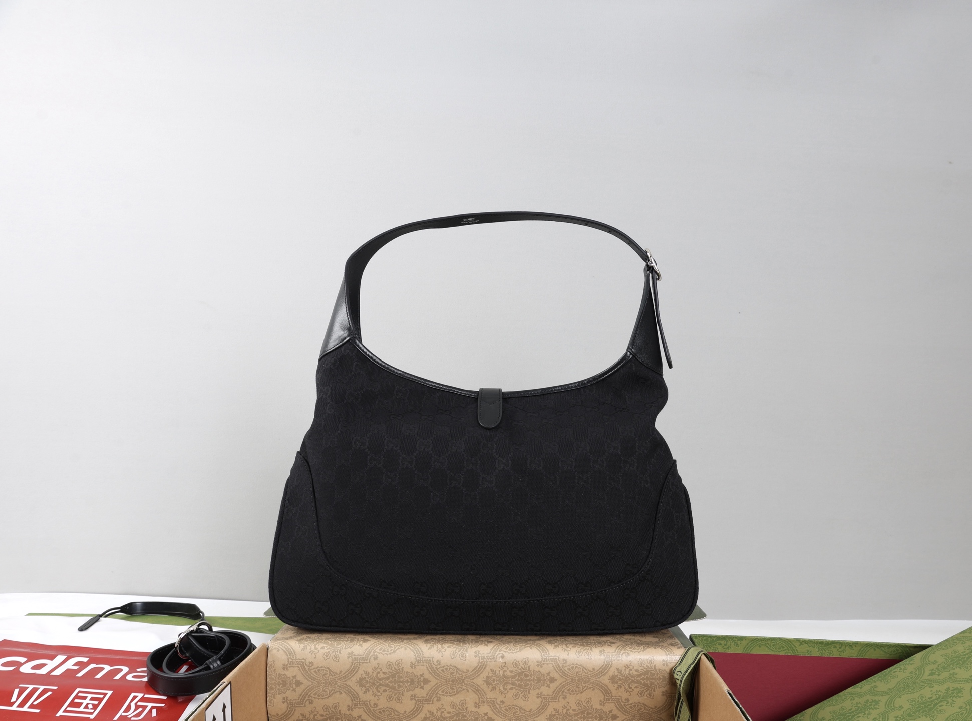 Jackie 1961 Large Crossbody Bag - Image 9