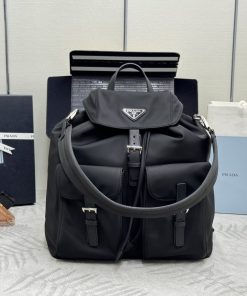 Medium leather backpack Black 31.0x28.0x14.0 CM