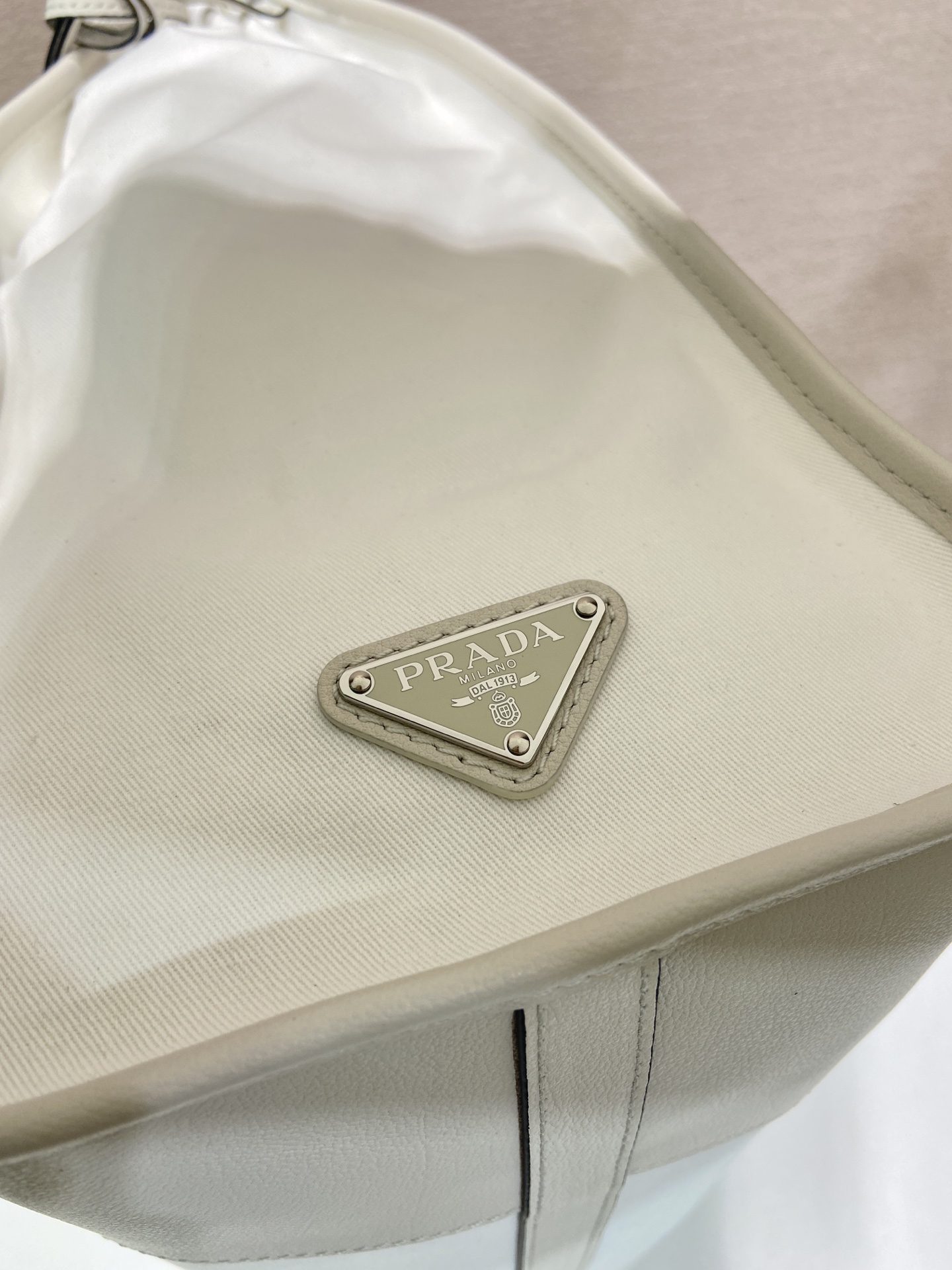 Bonnie Denim and Leather Tote Bag - Image 5