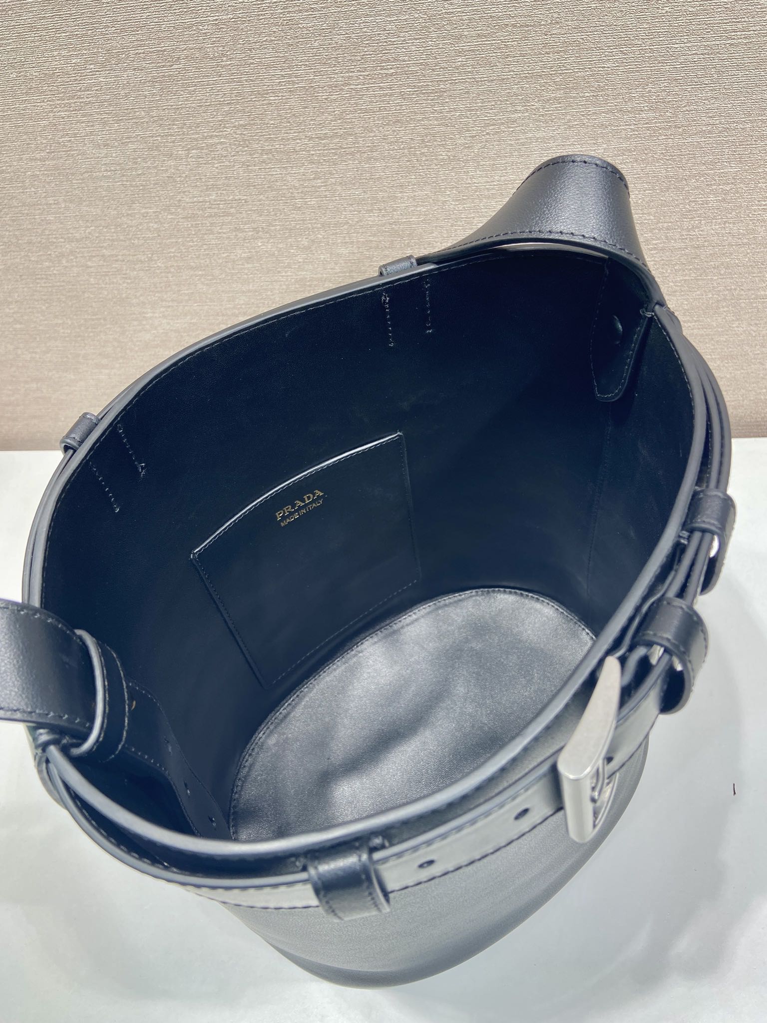 Buckle Leather Bucket Bag with Belt - Image 5