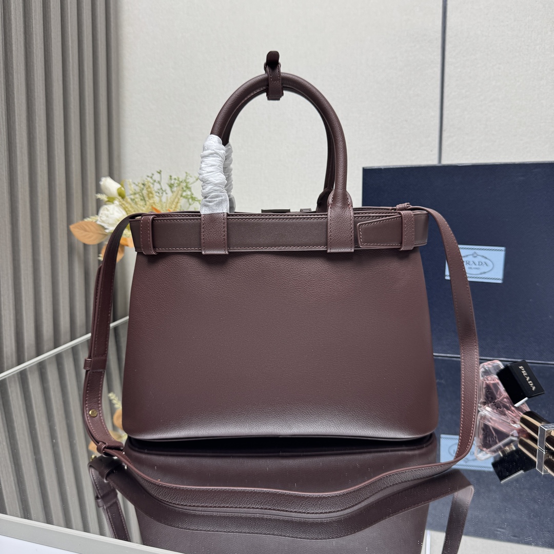 Buckle Small Leather Handbag with Belt - Image 9