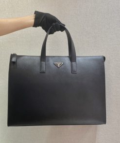 Saffiano leather tote Black 30.0x40.0x9.0 CM