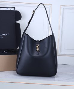 Saint Laurent Replica Designer Bags 1:1 Le 5 à 7 Supple Large Grained Leather Black 30 × 31 × 13 cm