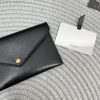 Loulou Medium