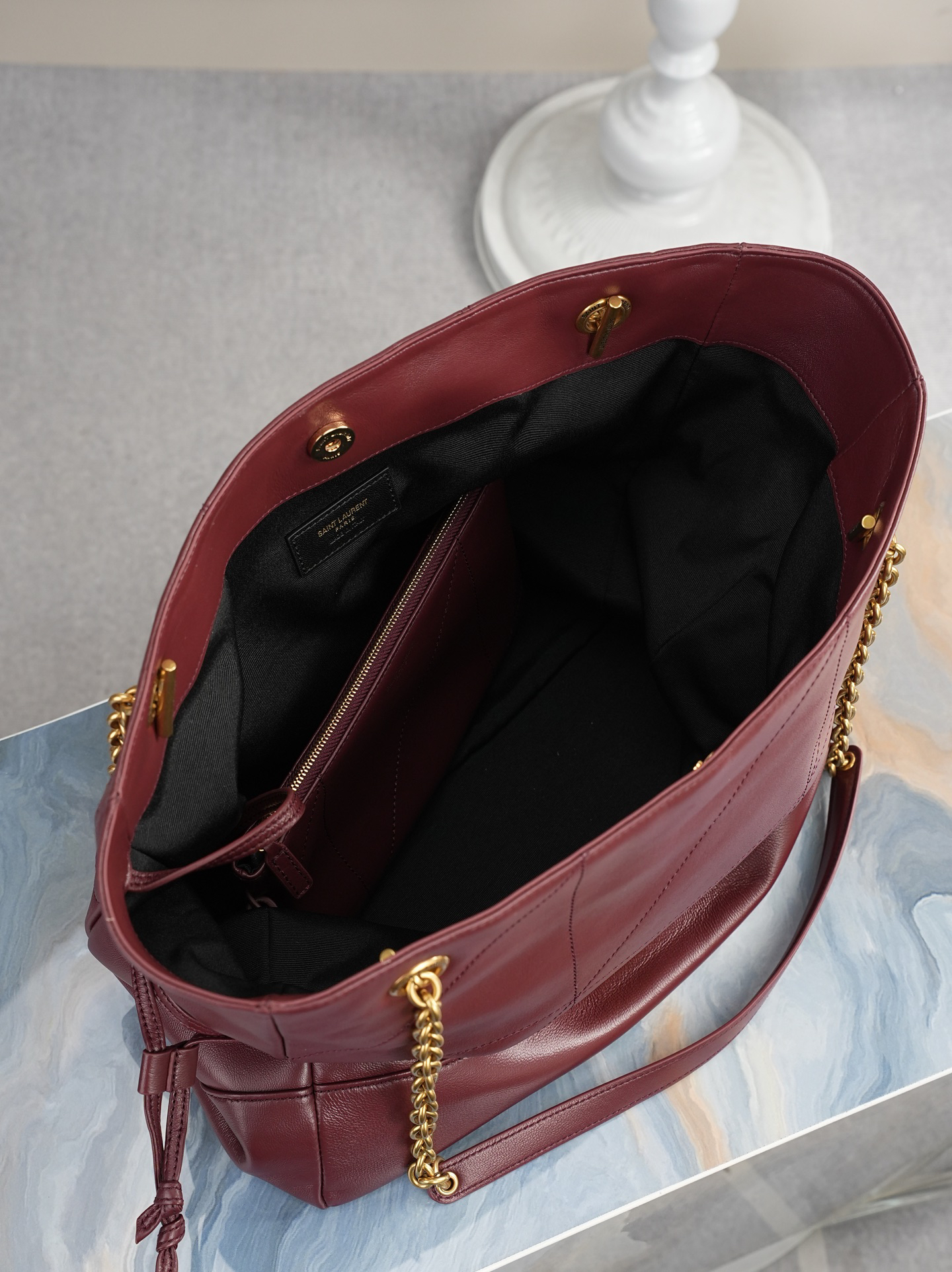 Jamie Shopping - Image 6